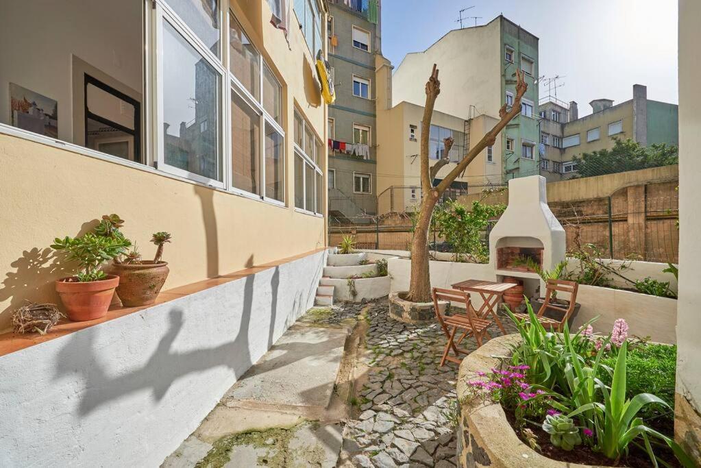 Downtown Garden House Apartment Lisbon Bagian luar foto