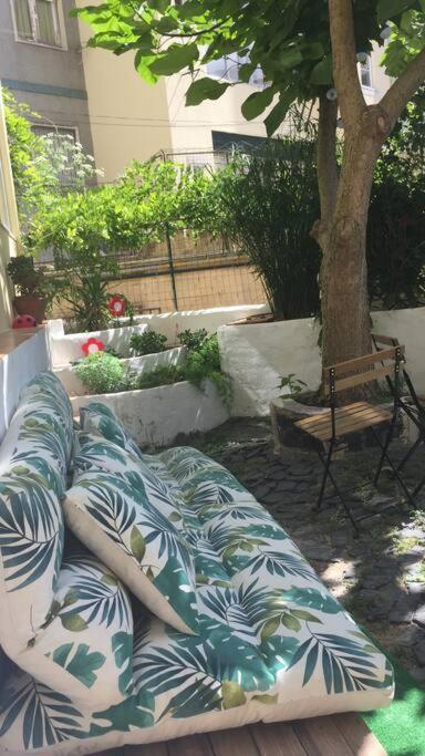 Downtown Garden House Apartment Lisbon Bagian luar foto